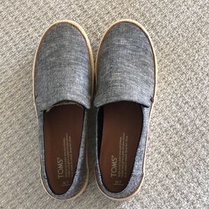 Toms slip-on sneakers